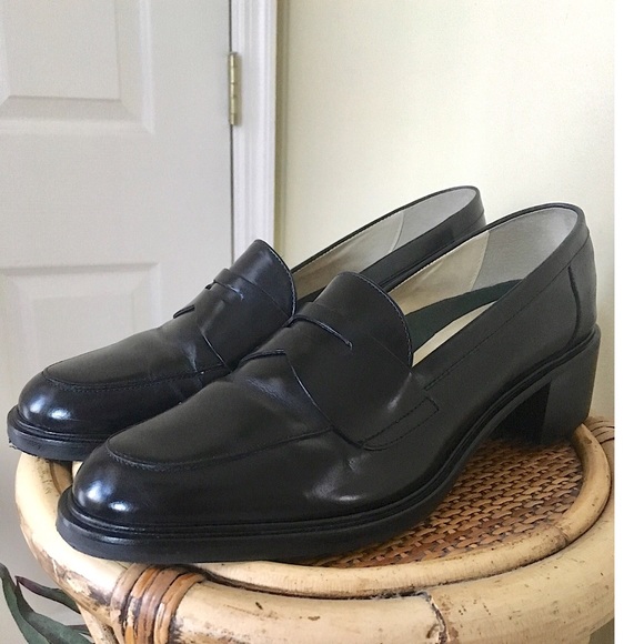 Bass Shoes - GH BASS & CO CLASSIC HEELED LOAFER